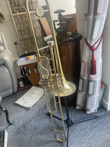 Valve trombone gear4music - by,