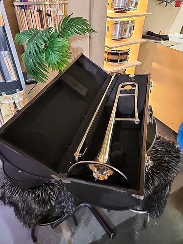 Trombone name small bore - -,